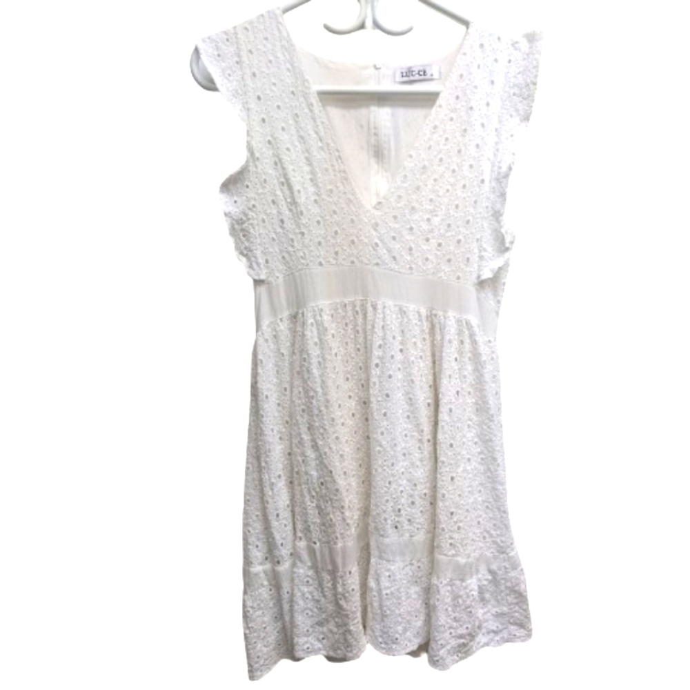 Luc-ce women's white cotton eyelet sleeveless mini dress size medium - Picture 1 of 12